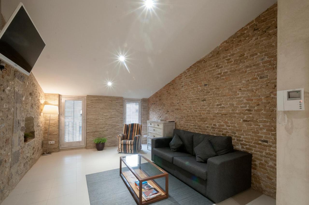 Onyar Apartments Rambla De La Llibertat 27 ชีโรนา ภายนอก รูปภาพ