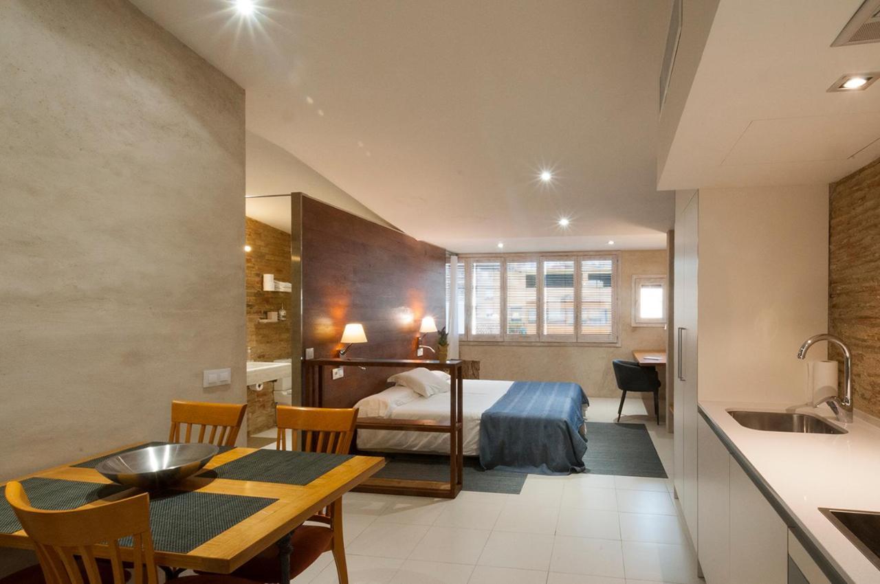 Onyar Apartments Rambla De La Llibertat 27 ชีโรนา ภายนอก รูปภาพ