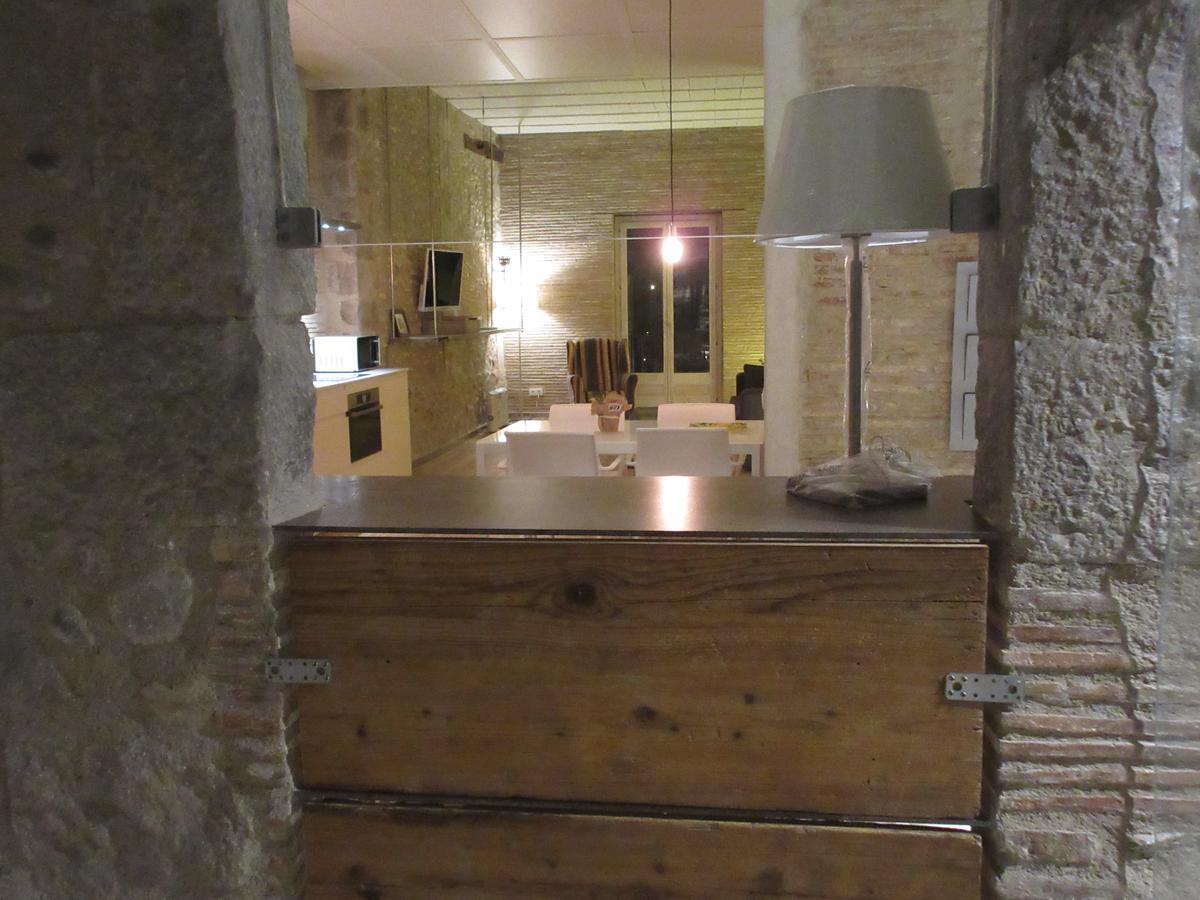 Onyar Apartments Rambla De La Llibertat 27 ชีโรนา ภายนอก รูปภาพ